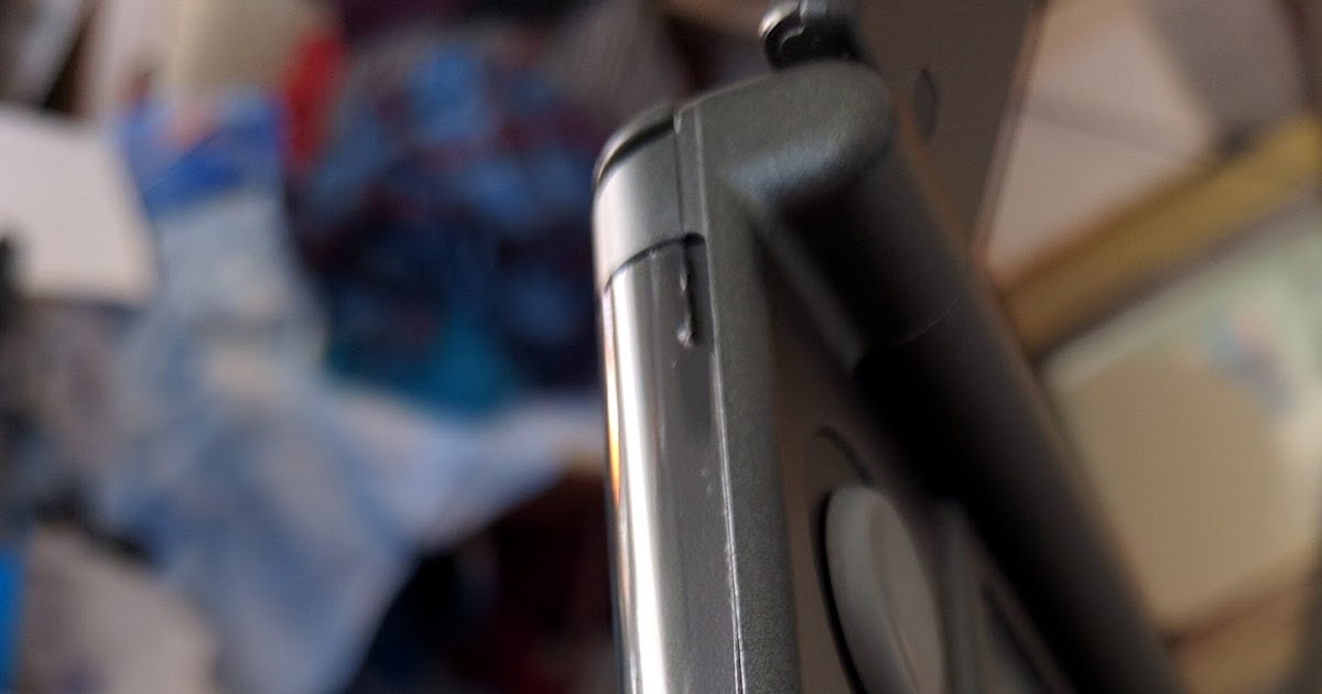 Handheld Addict New Nintendo 3DS XL backplate chipping