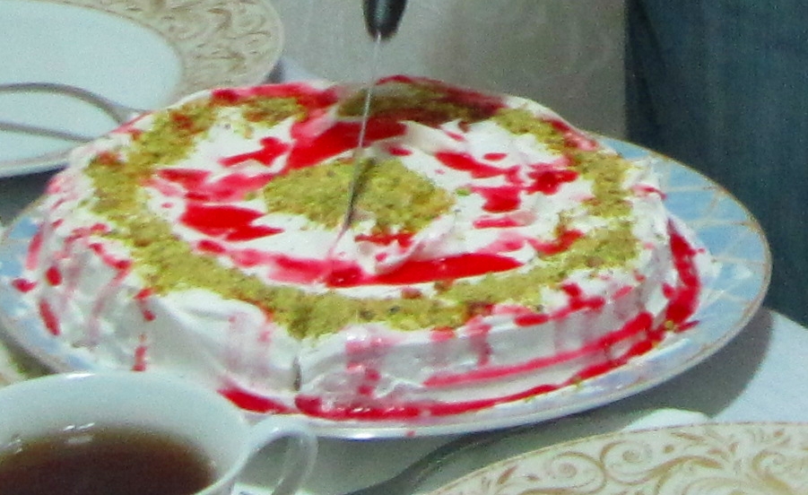 LaMa, orada, surada ve burada Kolay /dogal pasta susleme fikirleri