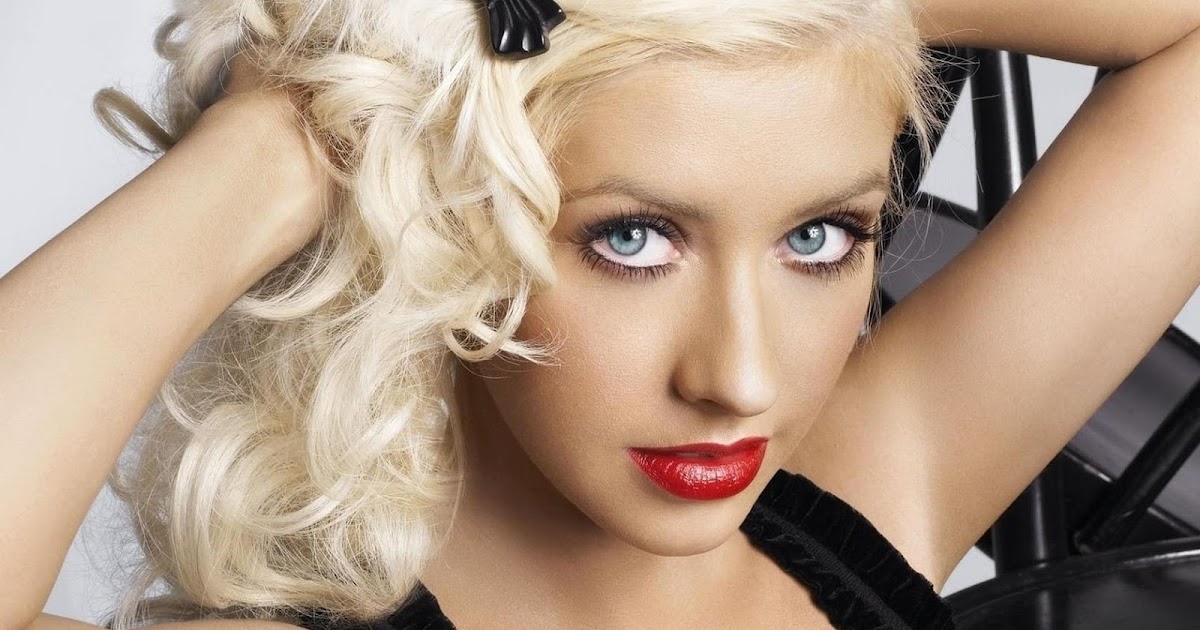 Christina Aguilera: Christina Aguilera lips