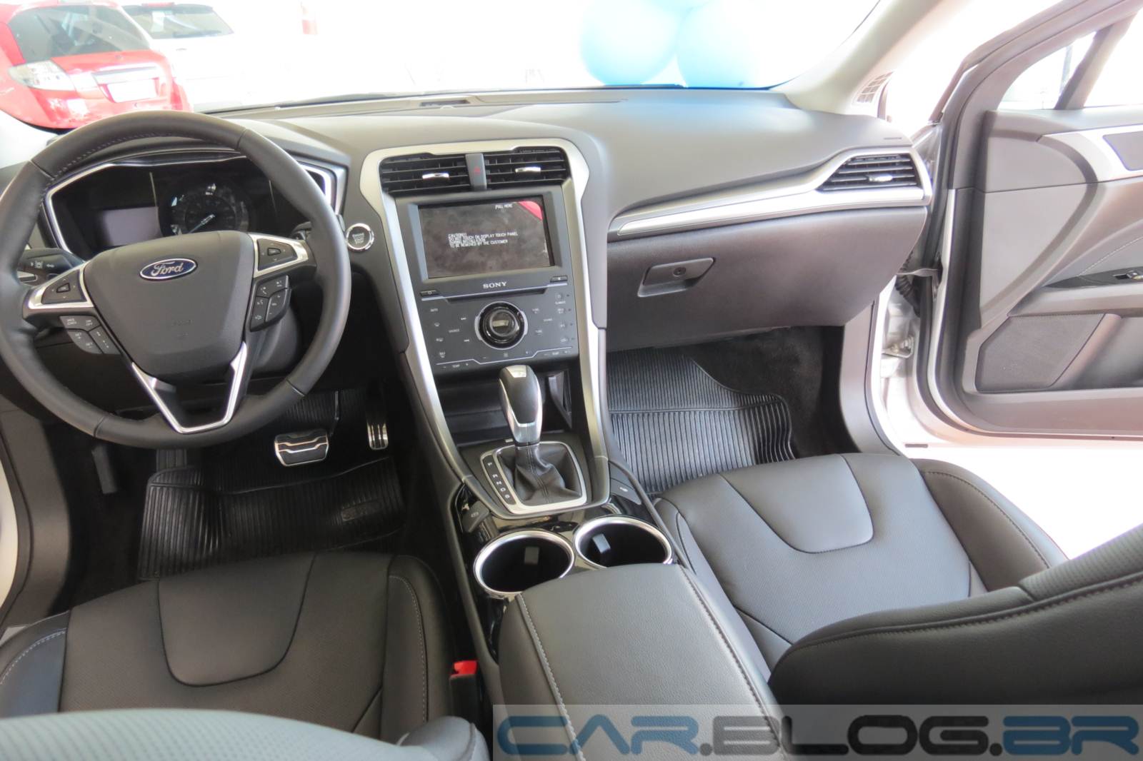 Ford Fusion 2013 Titanium tem queda de preço para R$ 99.990