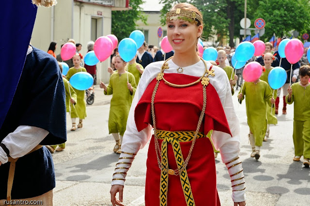 Jelgavas pilsētas svētku gājiens 2013