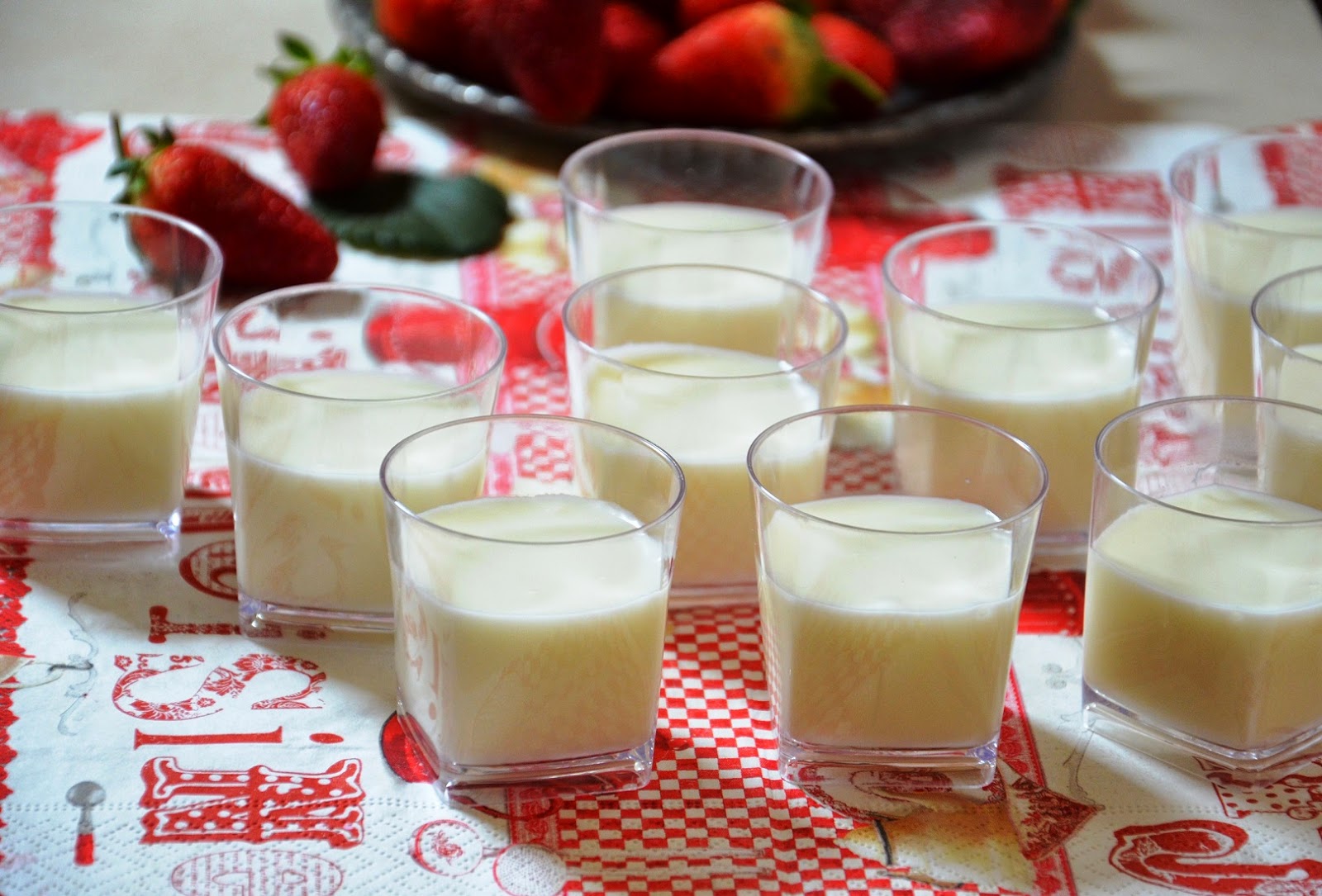 My Mom’s Recipes And More בלוג אוכל Strawberries and Cream