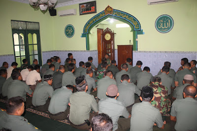 KODIM SRAGEN GELAR DOA BERSAMA DALAM RANGKA MEMPERINGATI HUT TNI KE- 73