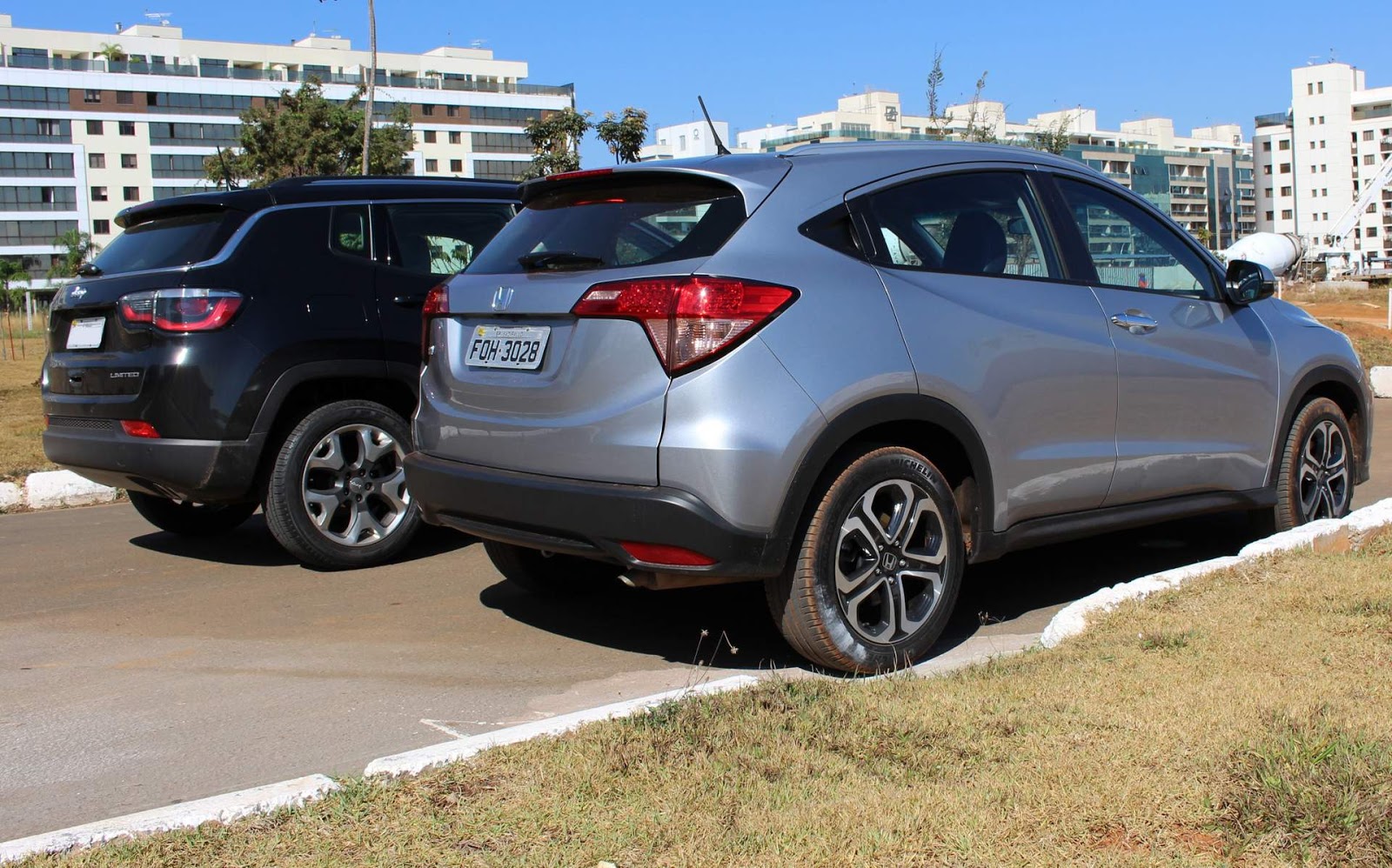 Jeep Compass x Honda HRV comparativo preço, consumo