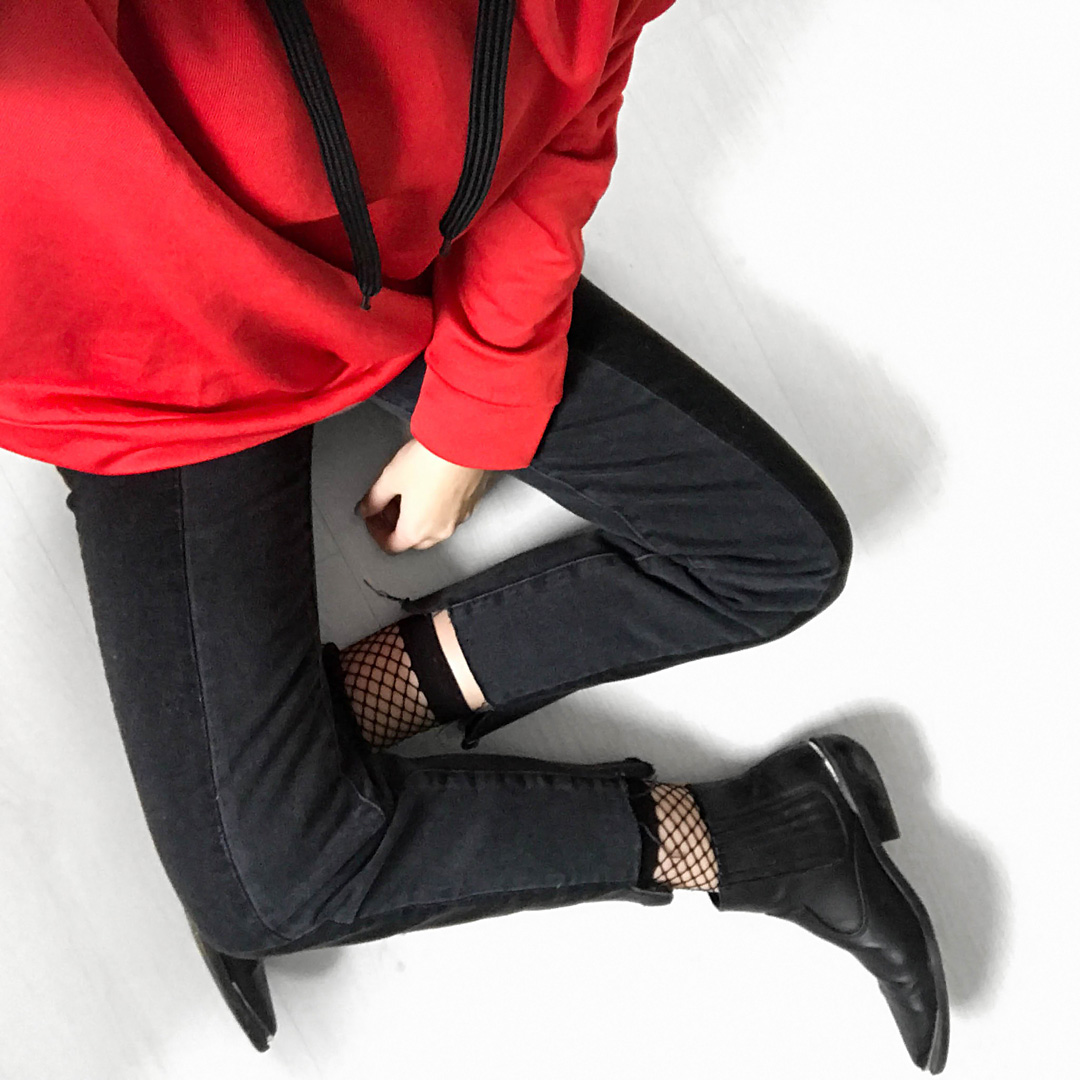 Zara, red hoodie, h&m trend black jeans, h&m divided biker boots, fisnet socks, asos