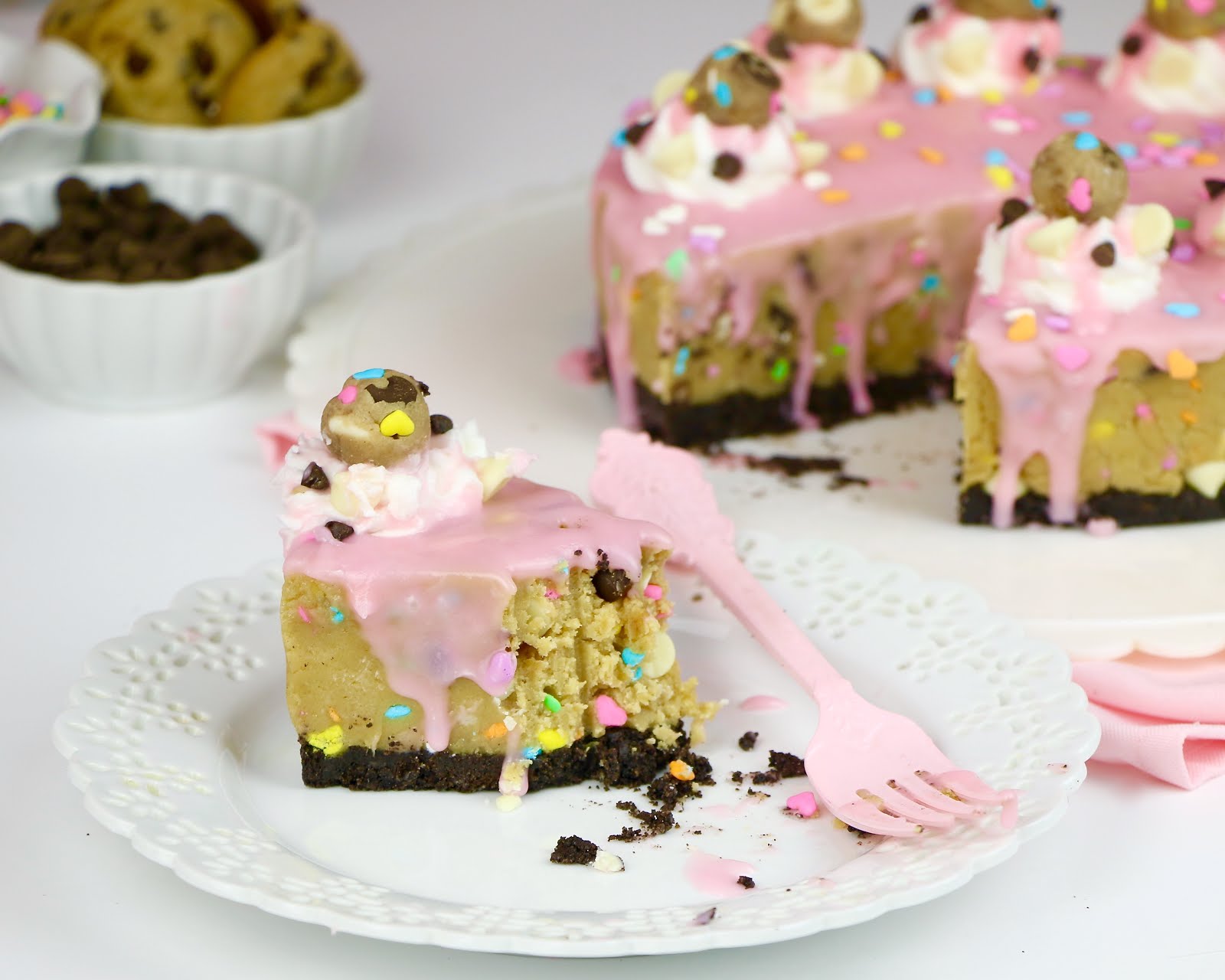 {VIDEO} NoBake Funfetti Cake Batter Cookie Dough Pie The Lindsay Ann