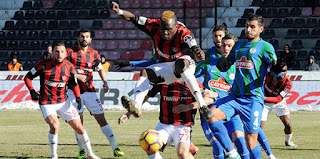 Smartspor Ayricaliklari İle Futbol Deneyimi Smartspor Ayricaliklari İle Futbol Deneyimi