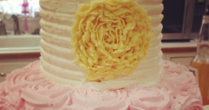 Wedding Cakes With Lemon Filing Wedding Cakes With Lemon Filing
