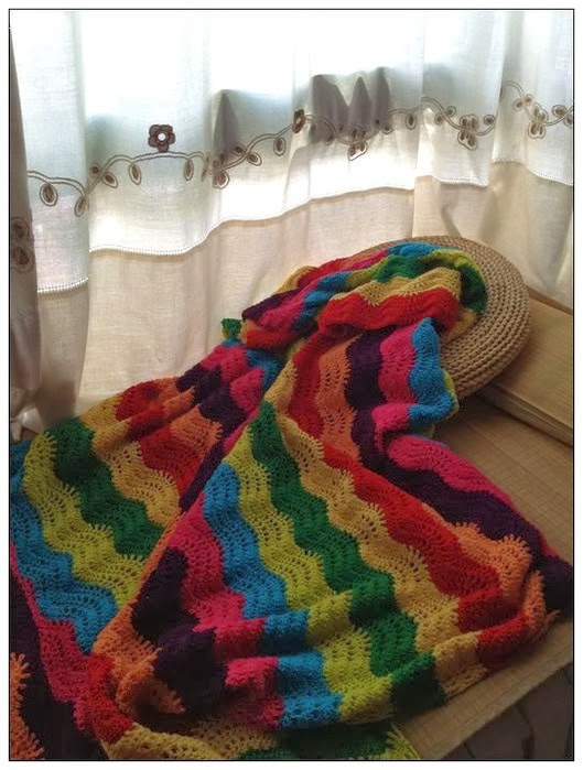 Crochet: BRIGHT PLAID PATTERNS "ZIGZAG"