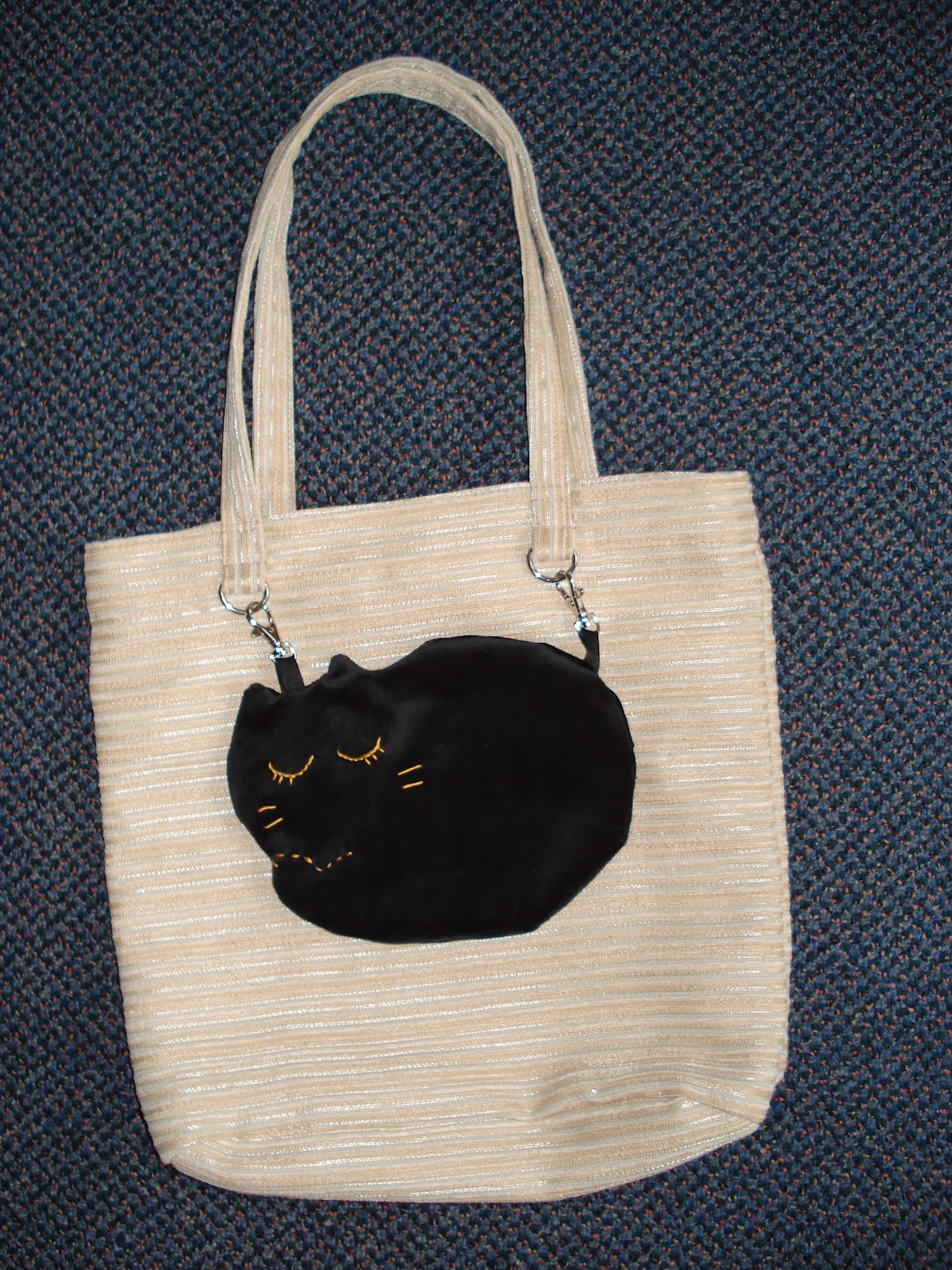 Everyweek Cat Craft Project Week 2 Bag with Detachable Cat Bag