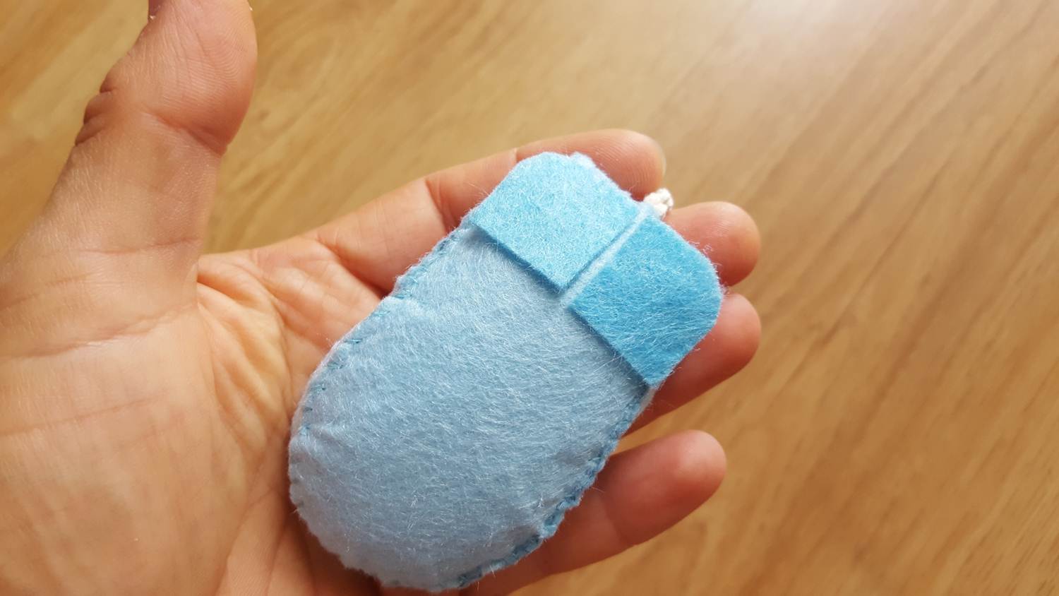 Felt computer mouse key chain Keeping it Real