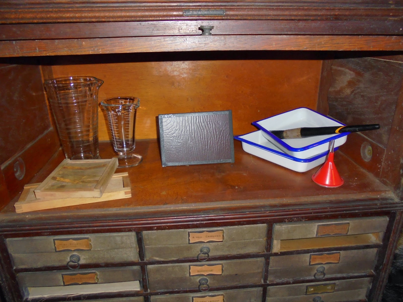 Log Cabin Antiques & Gifts Yawman and Erbe Mfg. filing