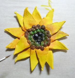 Stunning Sunflower pendant