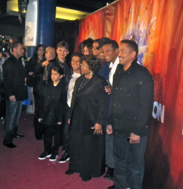 Blanket Jackson Forever: PPB en Montreal, en el estreno de Michael ...