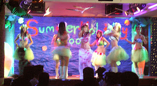 Nightlife with girls in Phuket Town dancing