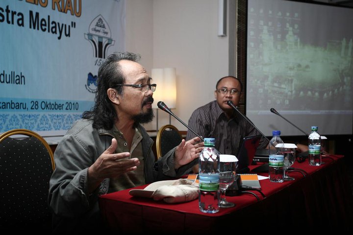 Tasya's Blog Biografi Sutardji Calzoum Bachri