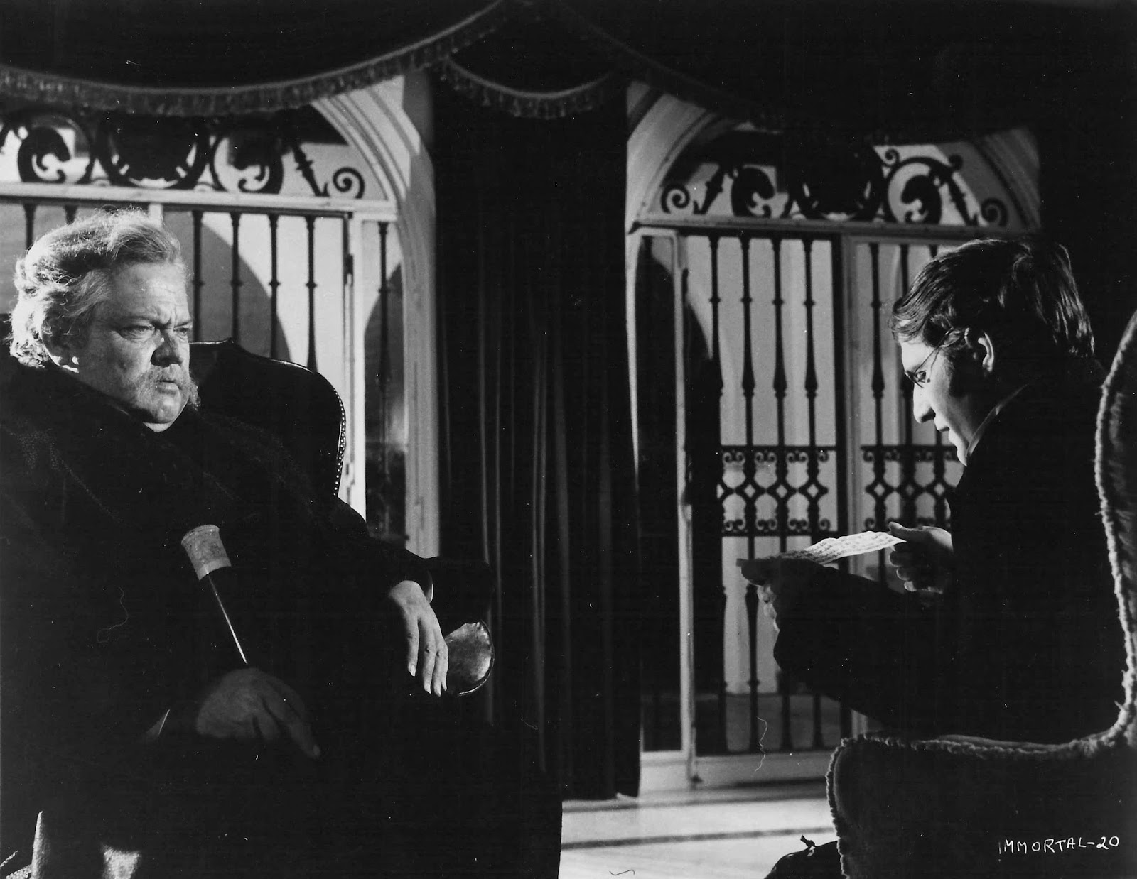 Esculpiendo el tiempo Una historia inmortal (Histoire immortelle, 1968