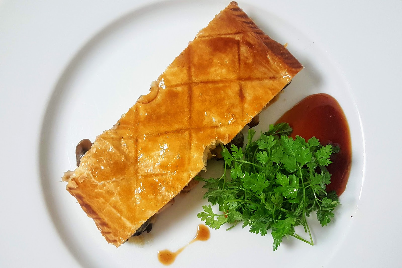 Pâté chaud feuilleté au foie gras