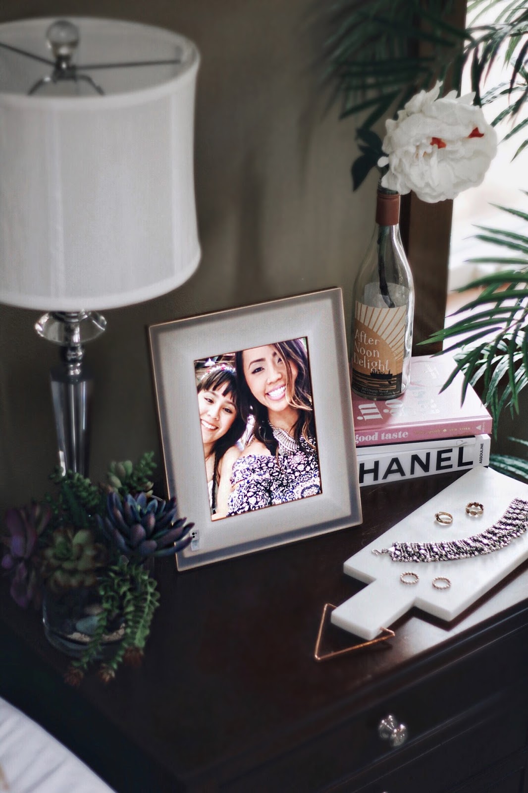 Aura Frames The Next Generation Digital Frame (even Oprah loves it