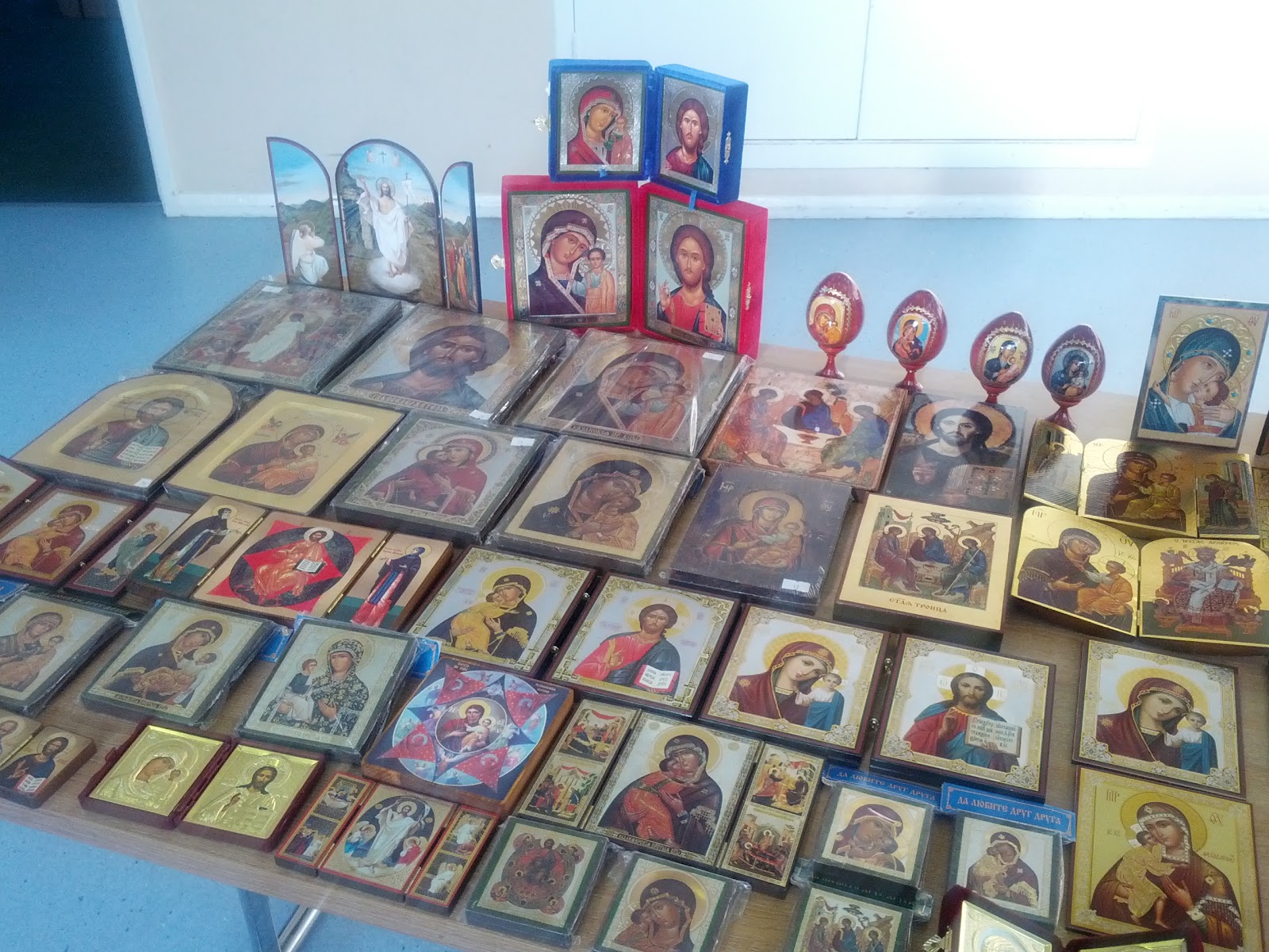 Mulier Fortis More "Proper" Nuns...