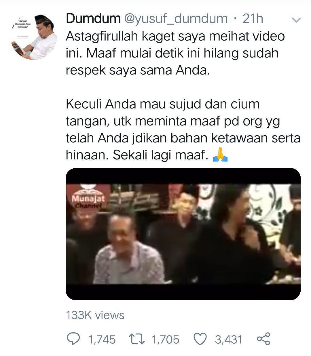 Pendukung 01 Minta Cak Nun Sujud Pada Jokowi