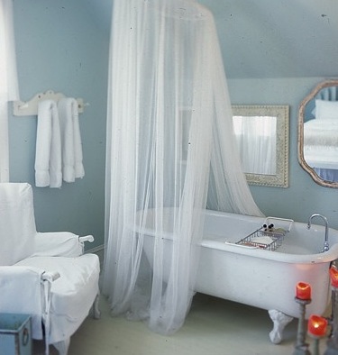 INSPIRATION ARCHIVE: MOSQUITO NET IN THE BATHROOM