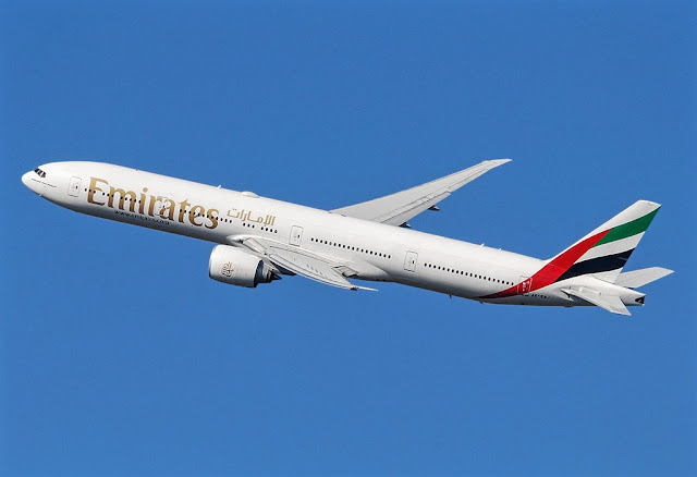 b777-300er emirates