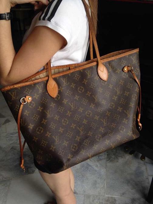 Truly Vintage: Louis Vuitton Monogram Canvas MM Neverfull Bag