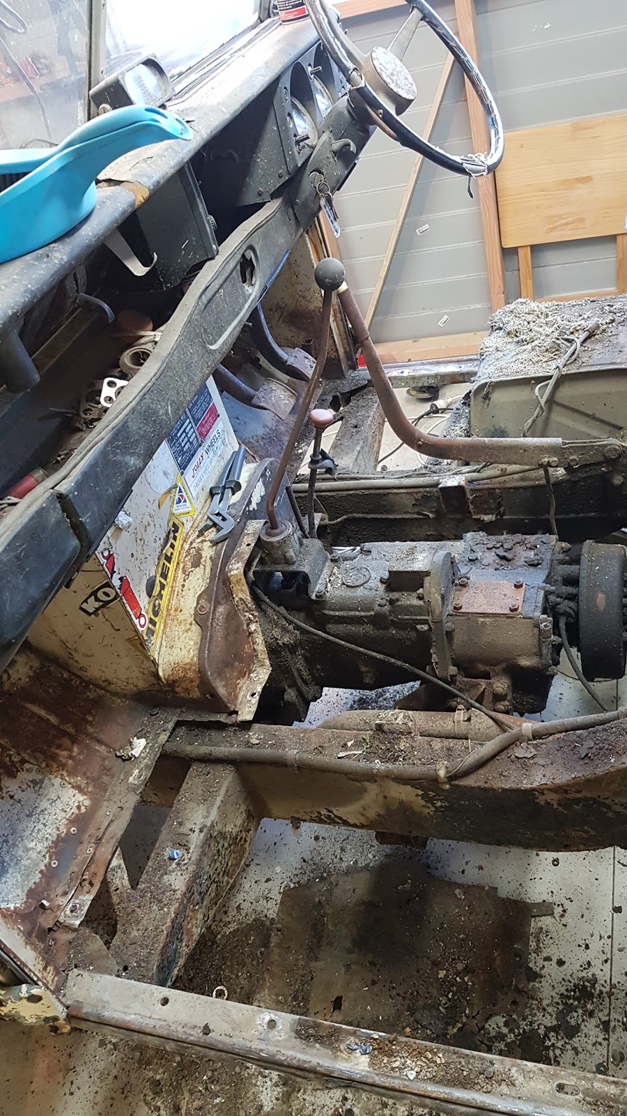 Ben's Series 3 88" LandRover Project Preparing to remove bulkhead