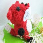 http://translate.googleusercontent.com/translate_c?depth=1&hl=es&rurl=translate.google.es&sl=en&tl=es&u=http://www.thesunandtheturtle.com/2012/12/amigurumi-fox-free-pattern-tulio.html&usg=ALkJrhievm5Y1FycnDynCBpu7Fk0xxfv8g