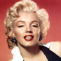 Marilyn Monroe Quotes in Hindi