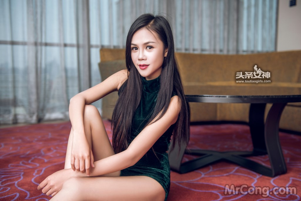 TouTiao 2017-04-18: Model Kong Bai Ge (空白 格) (23 photos) photo 1-12