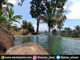 Pesona Wisata Mata Air Cijanun Bojong Purwakarta Yang Kian Populer