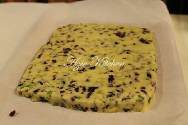 Cranberries Pistachio Shortbread Yang Sedap