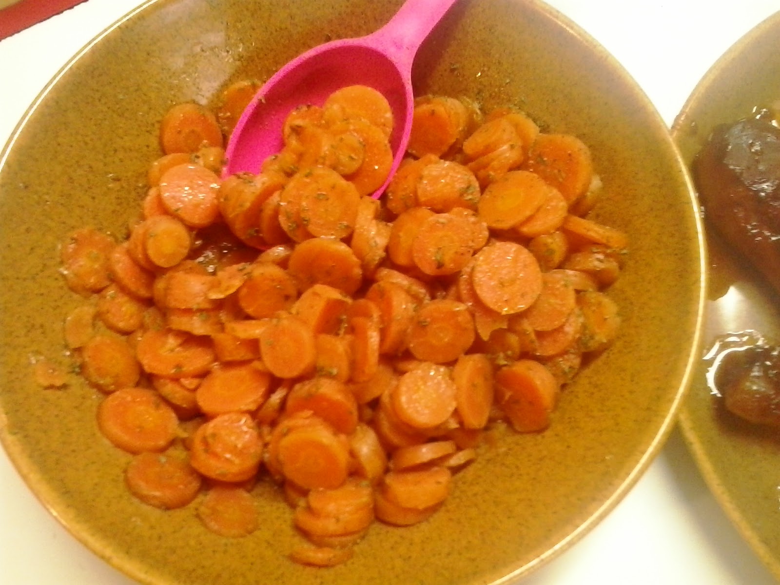 Le Chef Marjo vous propose Recettes et autres bricoles de tout genre Carottes au beurre et persil