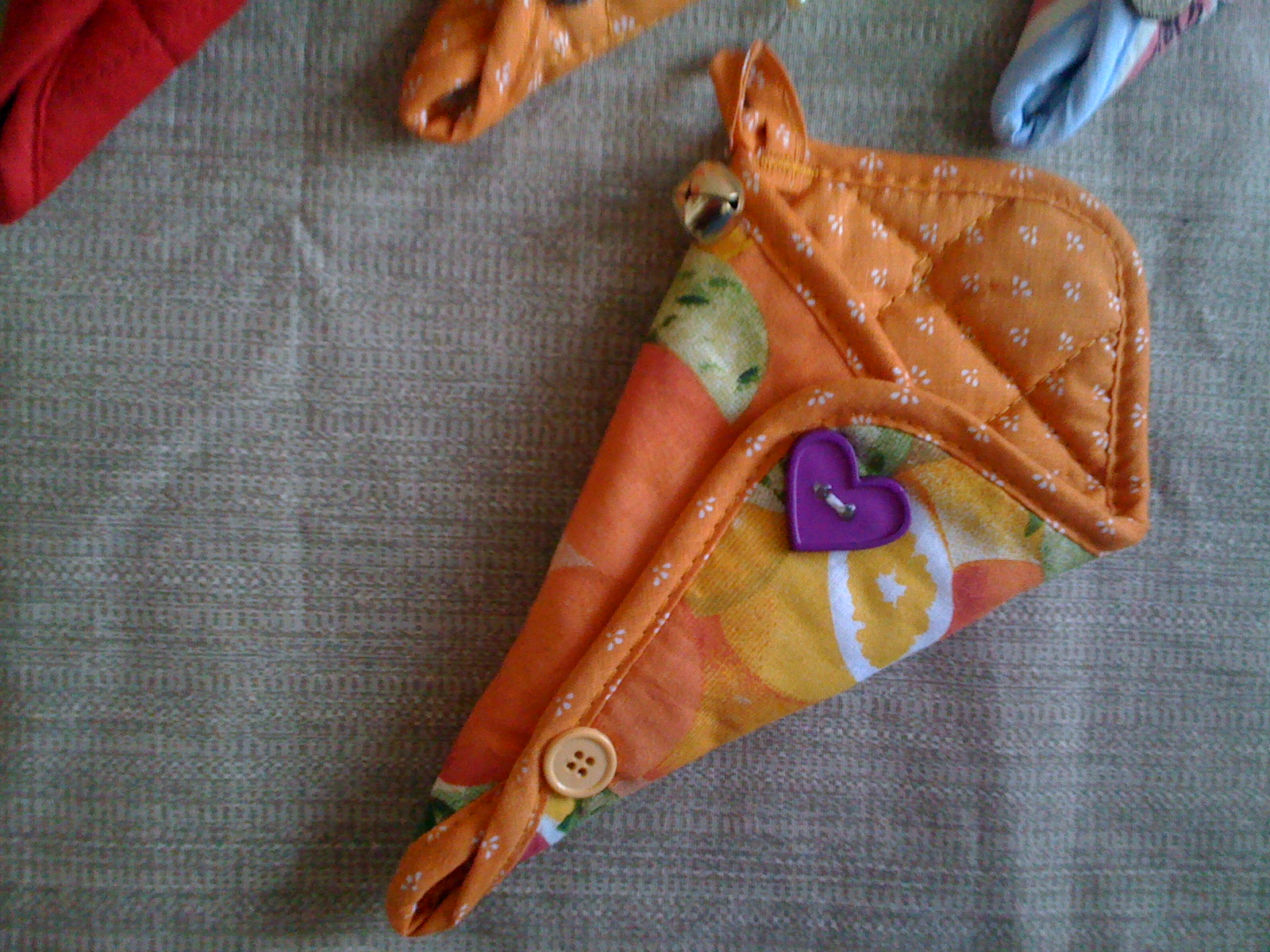 My Country Touch FROM A POT HOLDER TO A SCISSOR HOLDERDE