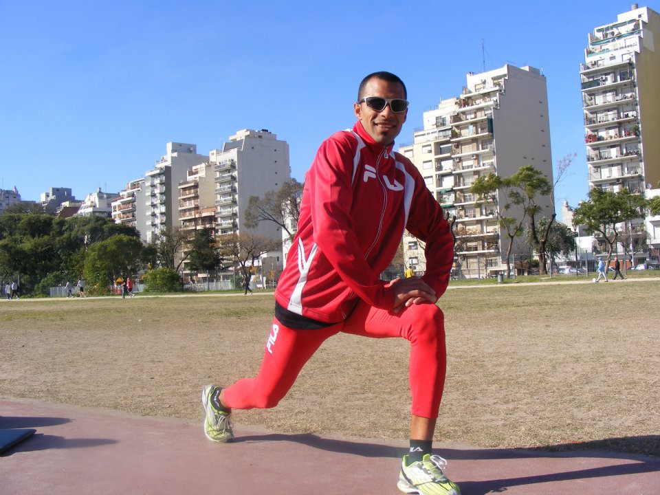 Elite Amateur . (desde 2010) .. Como entrena SANTIAGO CISNEROS ..
