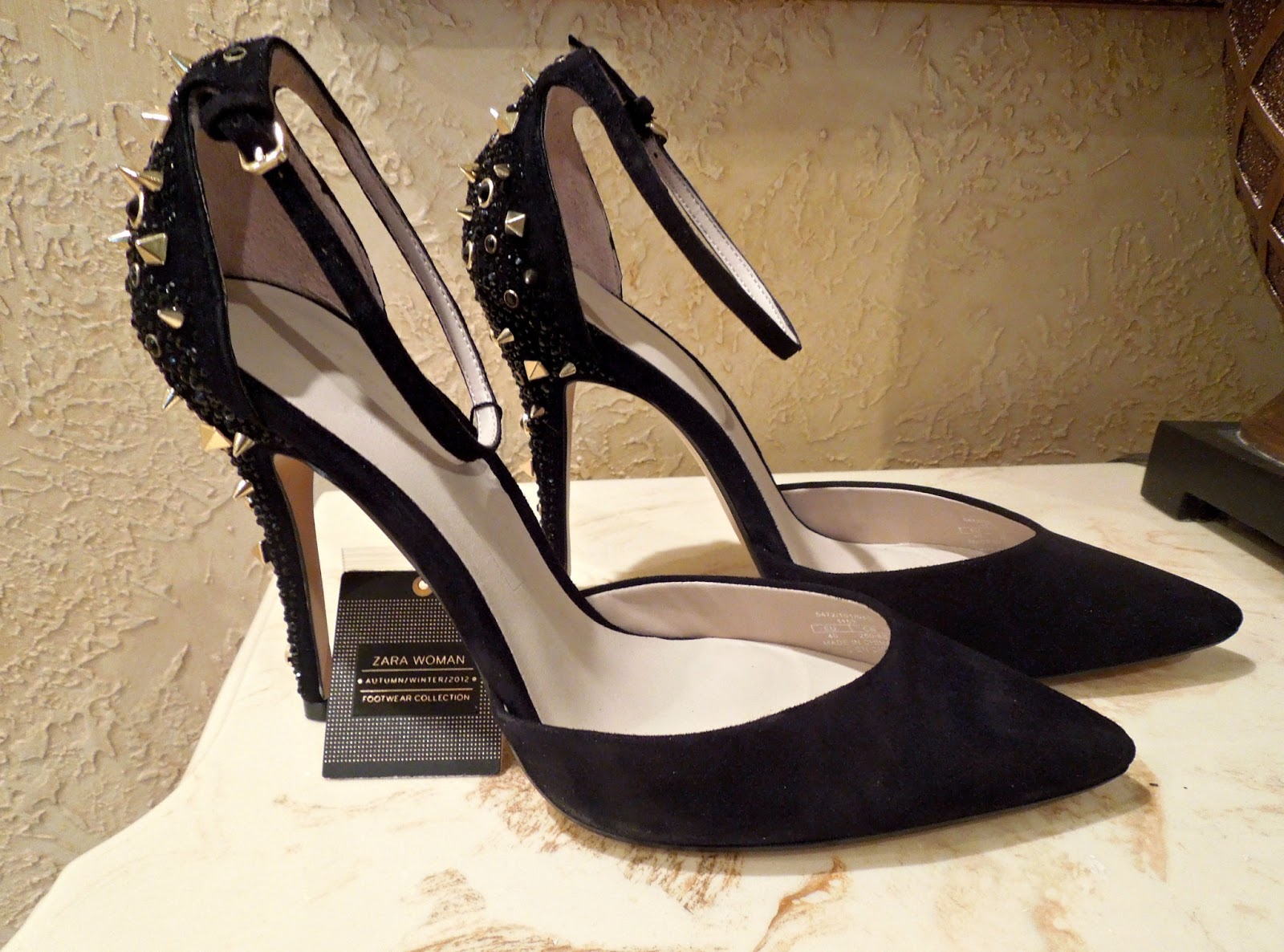 LaChicCouture: New Shoes: Zara Studded Heels