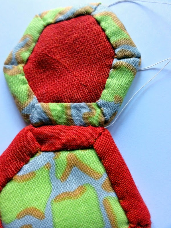 Mit Hand und Herz Quiltasyougo Hexagon Tutorial