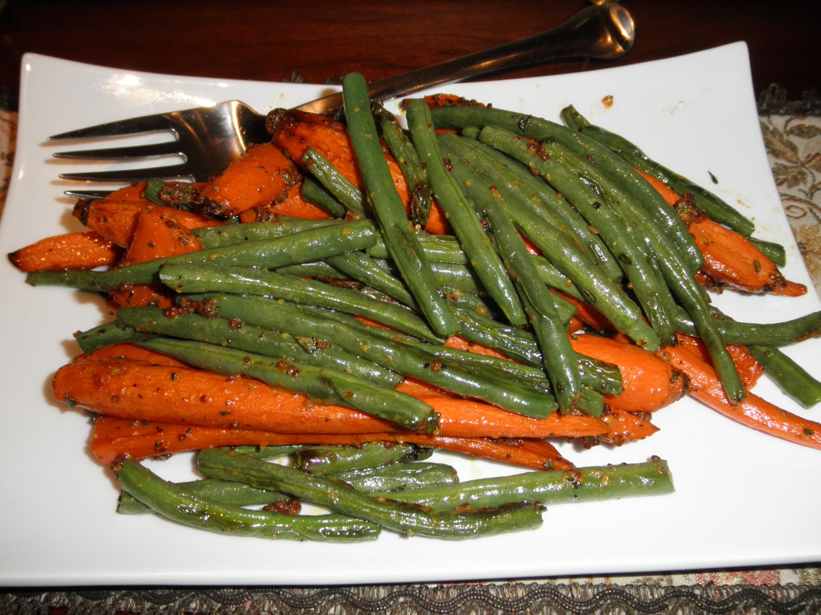 Lex's Life Roasted Carrots and Beans with Herbed MustardButter