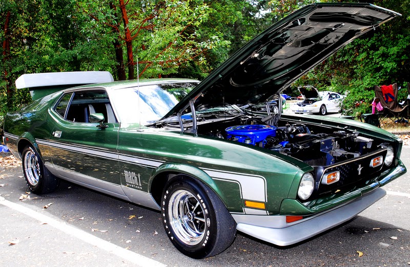 Classic American Cars: Ford Mustang Mach I 2nd gen (1971-1973)