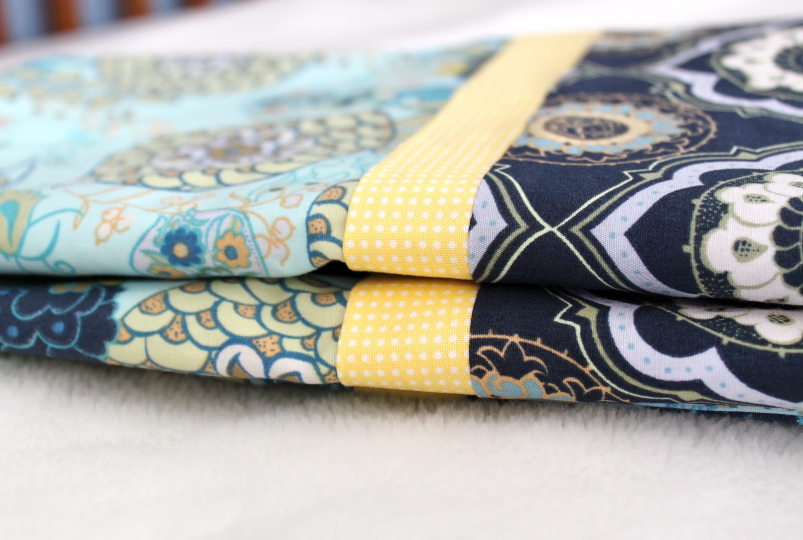 15Minute Pillowcase {with French Seams} Tutorial The Cottage Mama