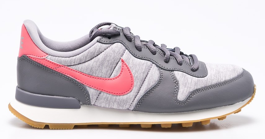 pantofi sport dama nike reduceri