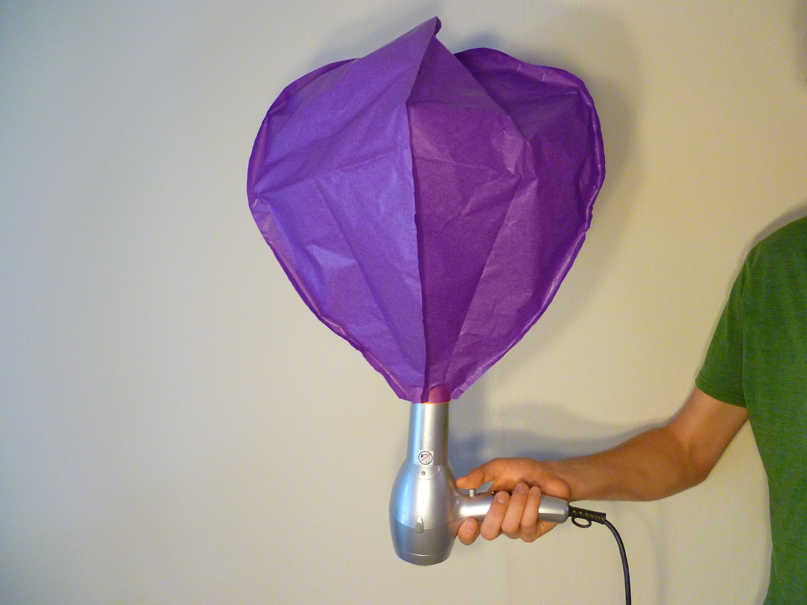 tissue-paper-hot-air-balloon