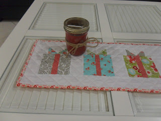 christmas table runner