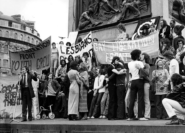  pequeñas curiosidades  - Página 22 Stonewall+Riots,+June+28,+1969+(4)