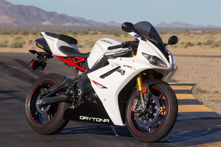 2011 Triumph Daytona 675r Review Motorcycle News