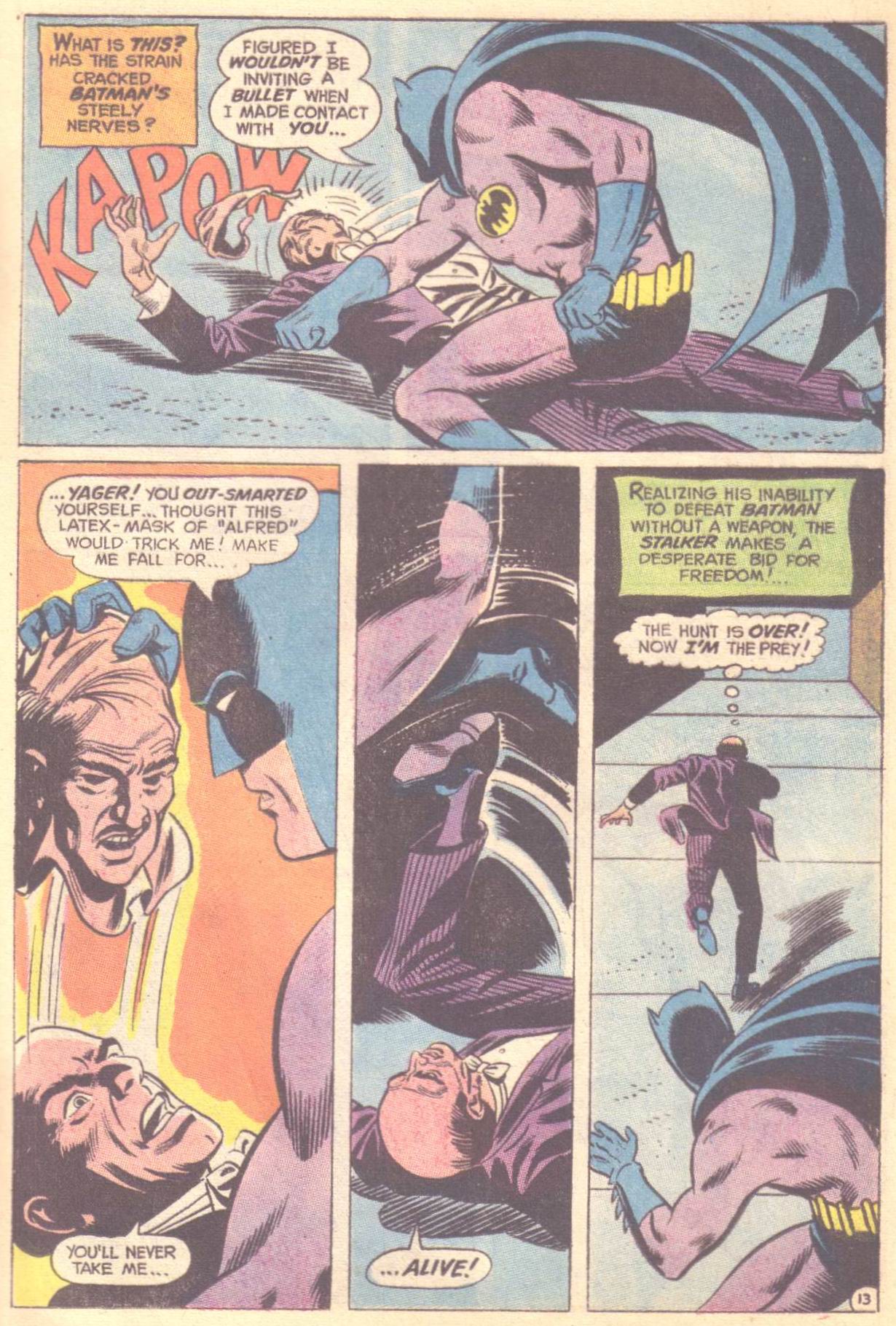 Read online Detective Comics (1937) comic -  Issue #401 - 17