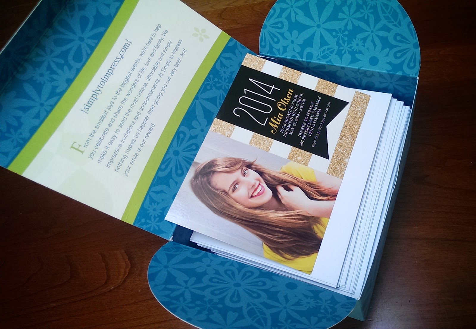 Bonggamom Finds Simply to Impress Graduation Cards