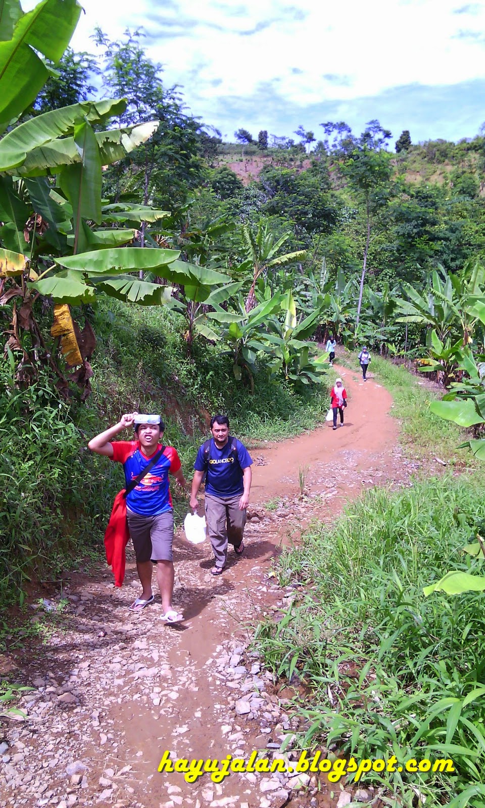 hayujalan Leuwi Hejo, Wisata seru dari Curug Bengkok